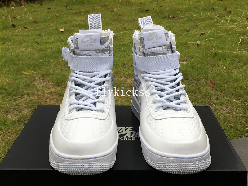 Nike SF Air Force 1 Mid QS White Flower